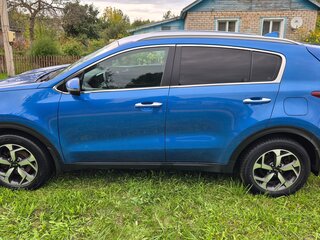 2019 Kia Sportage IV Рестайлинг, синий, 2260000 рублей, вид 4