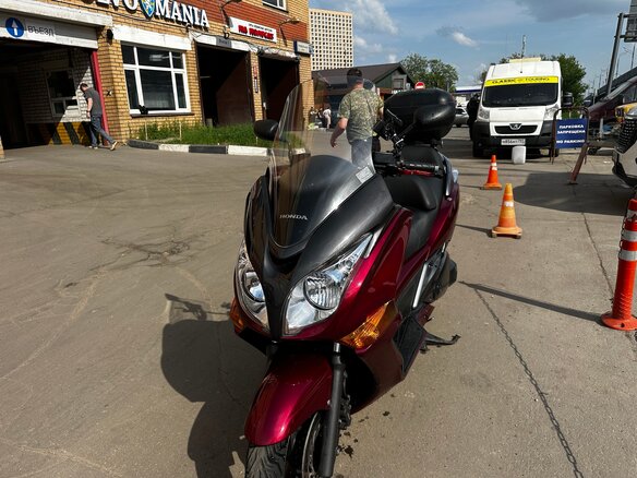 2009 Honda Silver Wing 400, красный, 360000 рублей - вид 1