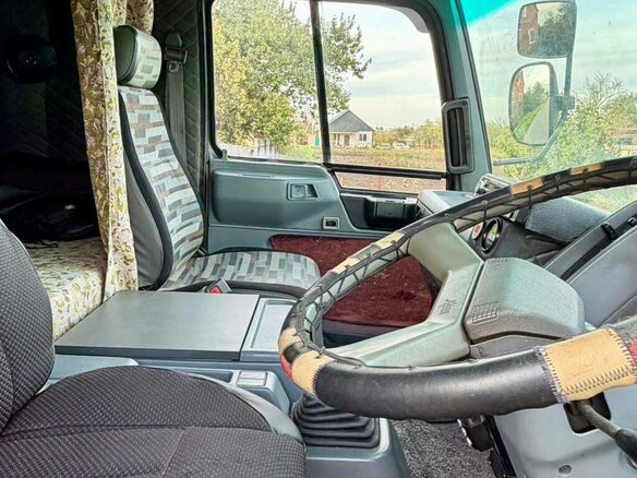 1994 Hino Series 500 (Ranger), жёлтый, 2150000 рублей - вид 8