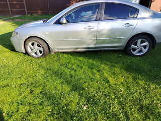 2007 Mazda 3 I (BK) Рестайлинг, серебристый, 560000 рублей, вид 4