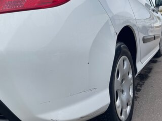 2012 Peugeot 308 I Рестайлинг, белый, 380000 рублей, вид 4