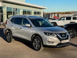 2020 Nissan X-Trail III Рестайлинг, серый, 2497000 рублей, вид 3