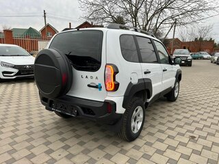 2026 Lada (ВАЗ) Niva Travel I Рестайлинг, белый, 1603000 рублей, вид 4