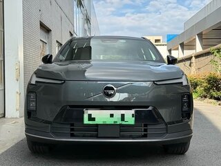 2026 Volvo XC70 III, серый, 5960055 рублей, вид 2