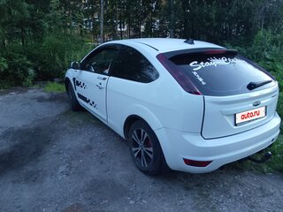 2009 Ford Focus II Рестайлинг, белый, 420000 рублей, вид 2