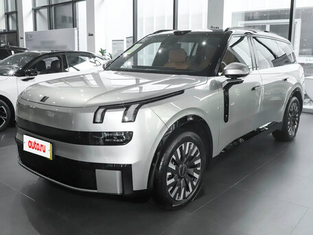 2026 Lynk & Co 900, серебристый, 6690000 рублей, вид 1