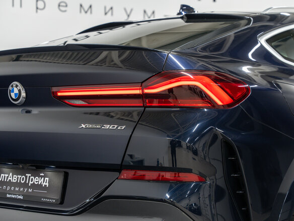 2020 BMW X6 30d III (G06), синий, 7990000 рублей - вид 7