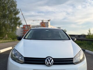 2011 Volkswagen Golf VI, белый, 850000 рублей, вид 2