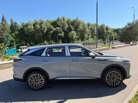 2023 Exeed RX, серый, 3490000 рублей, вид 3