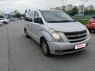2010 Hyundai Grand Starex I, серебристый, 600000 рублей, вид 2