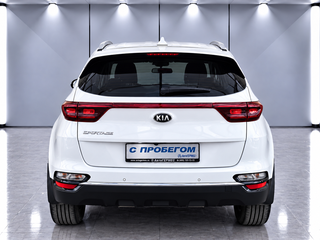2020 Kia Sportage IV Рестайлинг, белый, 2240000 рублей, вид 3