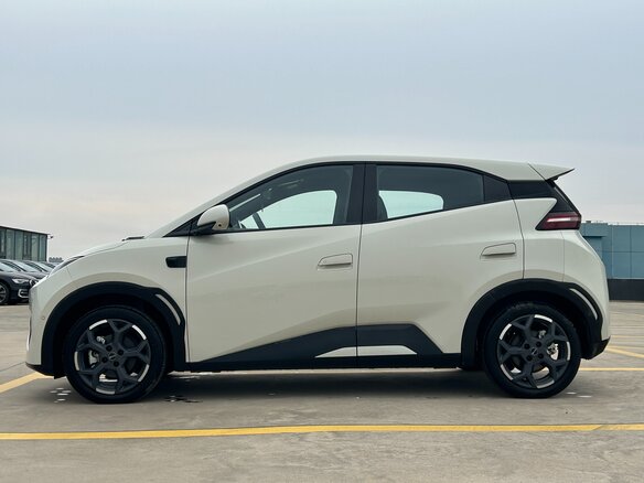 2025 BYD Seagull 38.88 kWh I Рестайлинг, белый, 1783000 рублей - вид 1