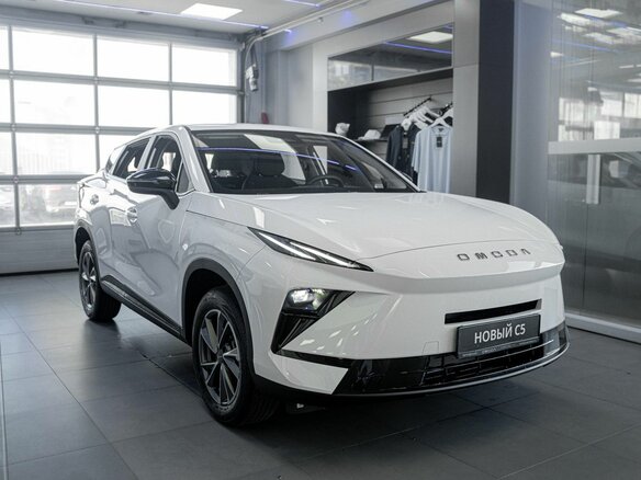 2026 Omoda C5 II, белый, 2399000 рублей - вид 2