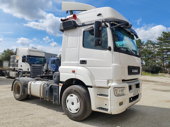 2015 КамАЗ 5490, белый, 1150000 рублей
