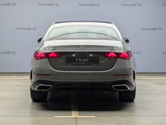 2026 Mercedes-Benz E-Класс 300 VI (W214, S214), серый, 9999999 рублей - вид 3