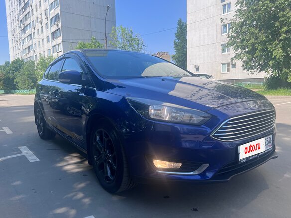 2017 Ford Focus III Рестайлинг, синий, 1230000 рублей - вид 1