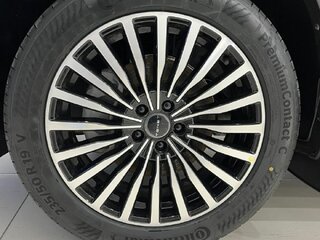 2026 Tenet T8, чёрный, 3885000 рублей, вид 5