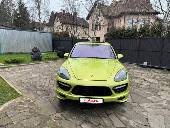 2014 Porsche Cayenne GTS II (958), зелёный - вид 1