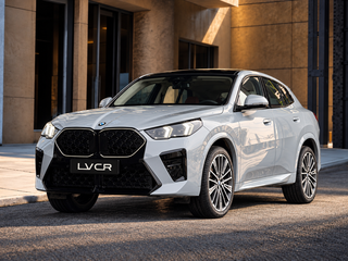 2026 BMW X2 xDrive25i II (U10), серый, 6650000 рублей, вид 1