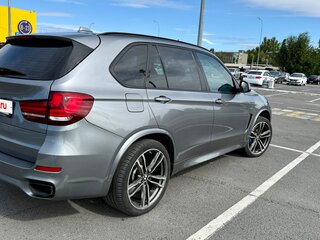 2017 BMW X5 30d III (F15), серый, 4250000 рублей, вид 4