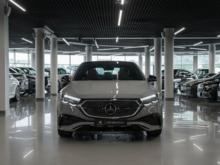 2026 Mercedes-Benz E-Класс 300 VI (W214, S214), серый, 9850000 рублей, вид 3