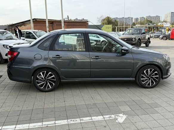 2026 Lada (ВАЗ) Granta Sport I Рестайлинг, серый, 1541000 рублей - вид 3