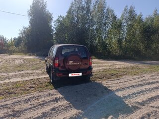 2006 Chevrolet Niva I, красный, 255000 рублей, вид 5