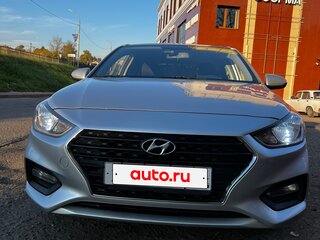 2019 Hyundai Solaris II, серебристый, 1395000 рублей, вид 2