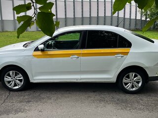 2020 Volkswagen Polo VI, белый, 800000 рублей, вид 4
