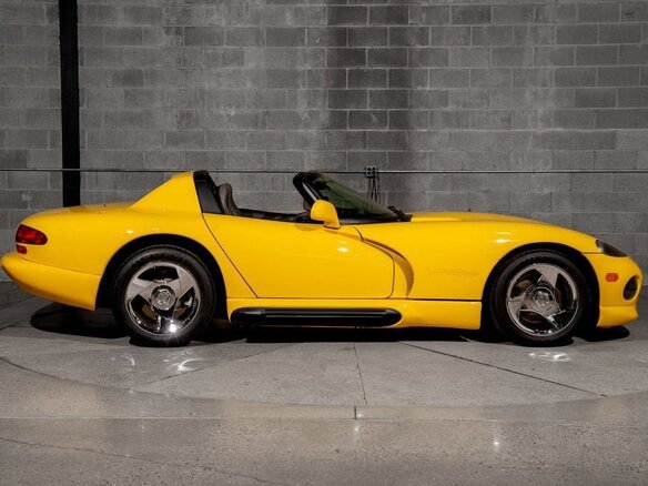 1995 Dodge Viper I, жёлтый, 11490032 рублей - вид 5