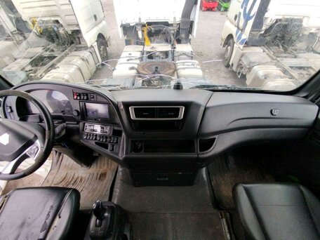 2023 Sinotruk Sitrak C7H, белый, 2598250 рублей, вид 5