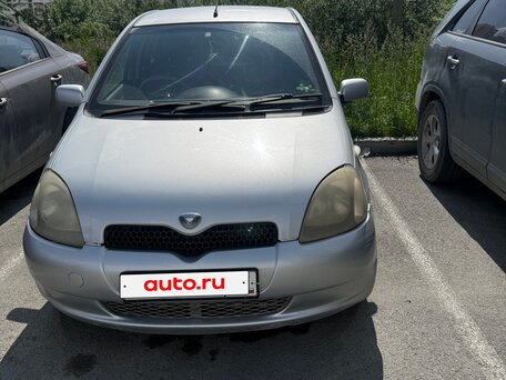 2001 Toyota Vitz I (P10), серый, 260000 рублей, вид 4