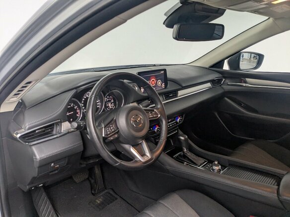 2019 Mazda 6 III (GJ) Рестайлинг 2, серый, 2350000 рублей - вид 8