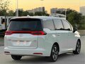 2022 GAC Trumpchi M6 Pro, белый, 1650000 рублей - вид 3