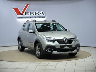 2021 Renault Sandero Stepway II Рестайлинг, серый, 1270000 рублей, вид 3