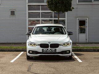 2017 BMW 3 серии 320i VI (F3x) Рестайлинг, белый, 1975000 рублей, вид 2