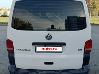 2013 Volkswagen Caravelle LWB Long T5 Рестайлинг, белый, 1800000 рублей, вид 3