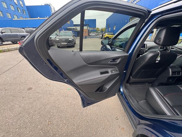 2022 Chevrolet Equinox III Рестайлинг, синий, 2150000 рублей - вид 12
