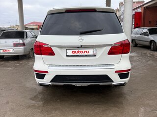 2013 Mercedes-Benz GL-Класс 500 II (X166), белый, 1990000 рублей, вид 3