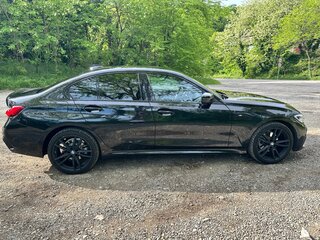 2020 BMW 3 серии 320i xDrive VII (G2x), чёрный, 4000000 рублей, вид 4
