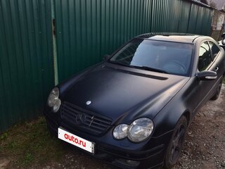 2005 Mercedes-Benz C-Класс 230 II (W203) Рестайлинг, чёрный, 630000 рублей, вид 1