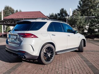 2025 Mercedes-Benz GLE AMG 53 AMG II (V167) Рестайлинг, серый, 15900000 рублей, вид 3