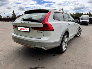 2018 Volvo V90 Cross Country I, белый, 3500000 рублей, вид 4