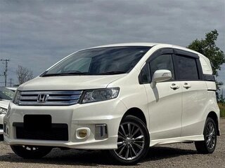 2016 Honda Freed Spike I Рестайлинг 2, белый, 899000 рублей, вид 1