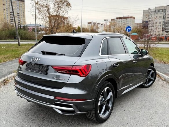 2023 Audi Q3 35 TFSI II (F3), серый, 2750000 рублей - вид 1