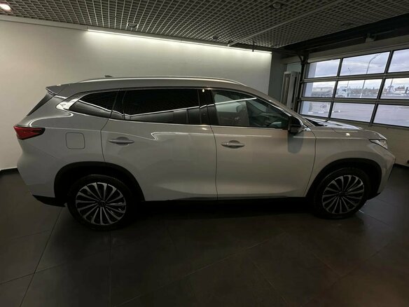 2023 Exeed TXL I Рестайлинг, серый, 2390000 рублей - вид 3