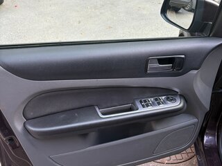 2009 Ford Focus II Рестайлинг, фиолетовый, 380000 рублей, вид 5