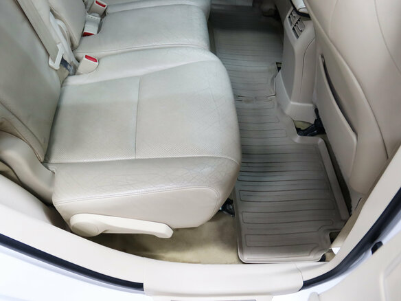 2010 Lexus RX 350 III, белый - вид 35