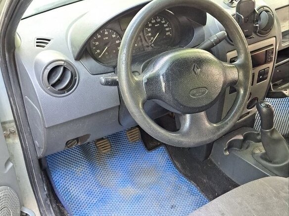 2007 Renault Logan I, серый, 110000 рублей - вид 9