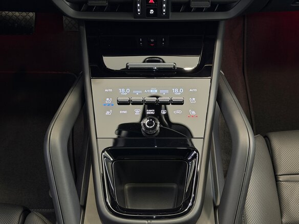 2026 Porsche Cayenne Coupé III Рестайлинг, чёрный, 17995000 рублей - вид 29